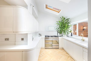 Photo 5- click for photo gallery